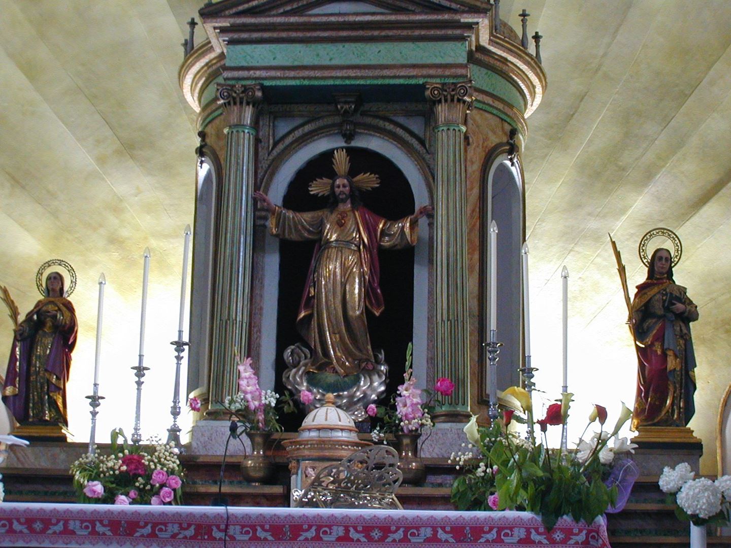 Arca o Pino Cerkev
